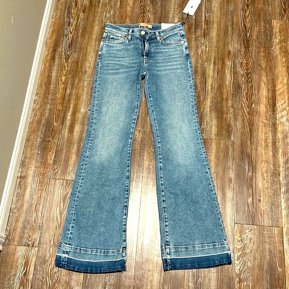 7 For all Mankind Dojo Jeans BRAND NEW WITH TAGS. NEVER WORN